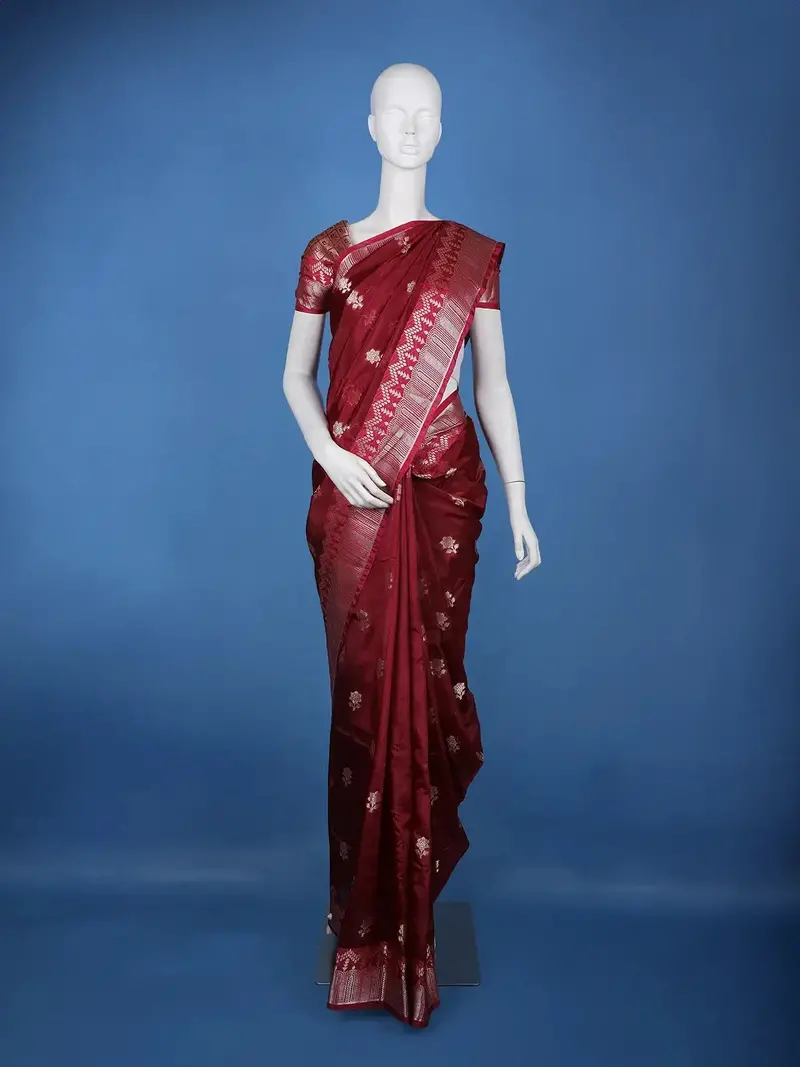 Maroon Woven Floral Design Banarasi Silk Saree 1