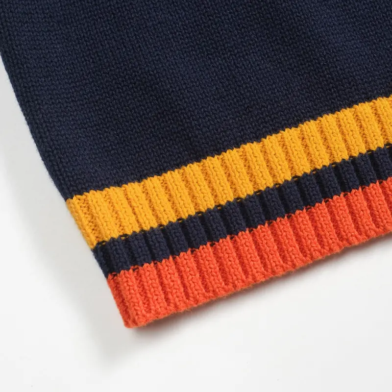 Men's Dark Blue Retro Art-Striped Fashionable Jacquard Round-Neck Knitwear 5