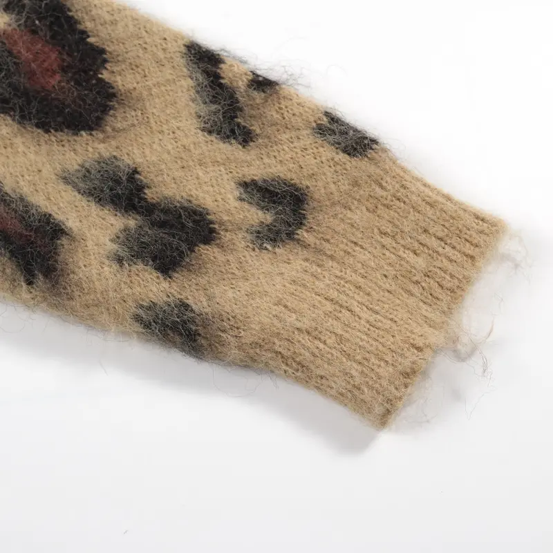 Men’S Fuzzy Leopard Print Sweater – 70S Wild Style 5