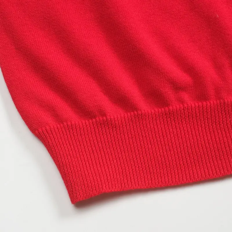 Men's Red Diamond Checked V-Neck Knitwear 5