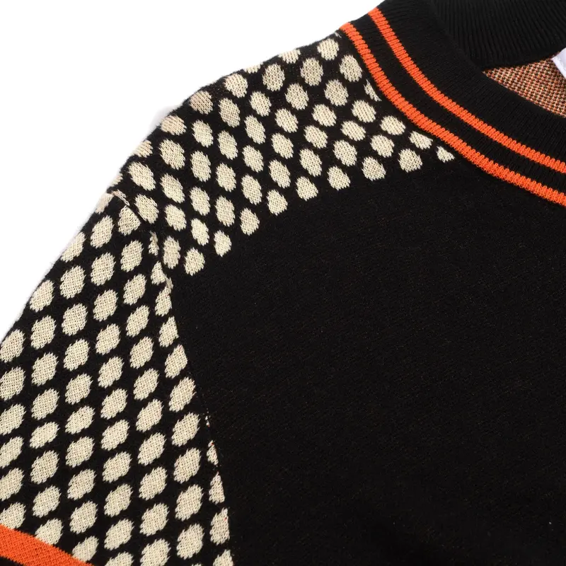 Men's Retro Jacquard Knitted V-Neck T-Shirt 6