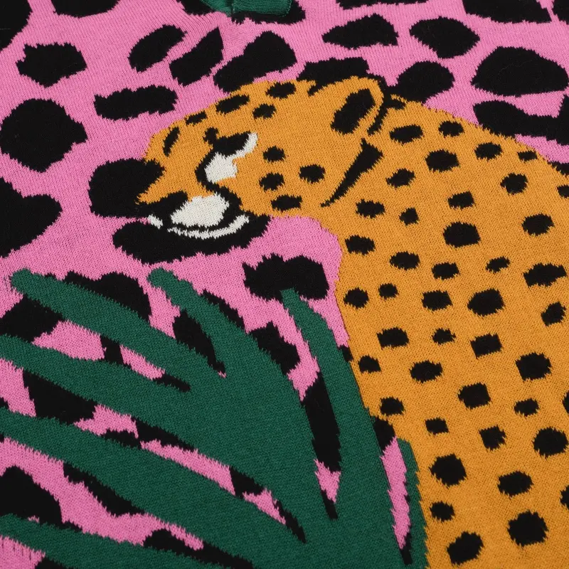 Men's Retro Knit Polo – Vintage Pink Leopard Print With Cheetah Graphic 2