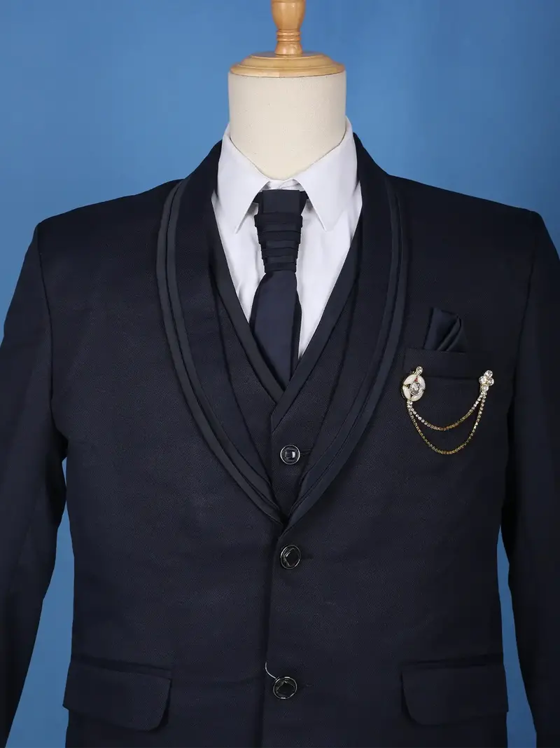 Midnight Blue Solid Men's Suit With Chain Brooch Detailing 3