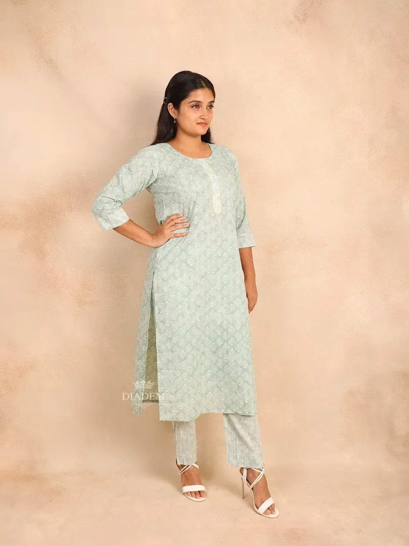 Mint Green Cotton Straight Cut Salwar Suit Adorned With Floral Prints And Sequins 2