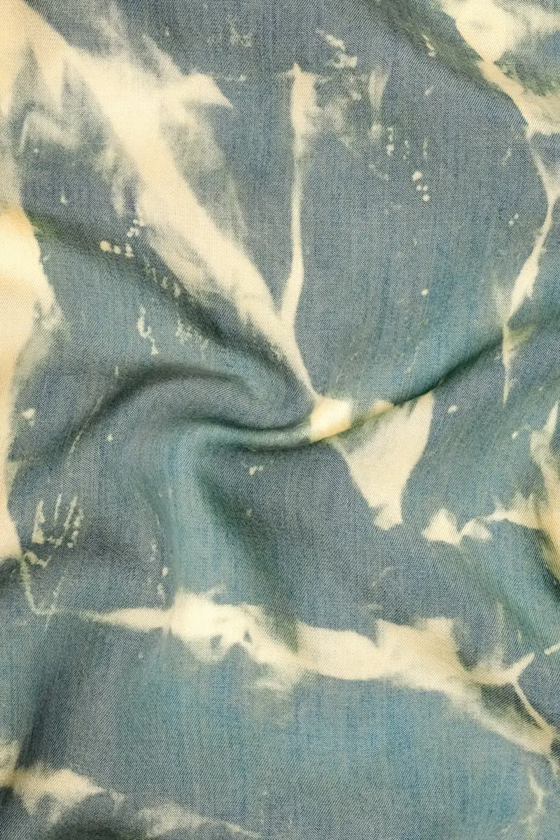 Mist Swirl-Pewter Gray And Scotch Cream Tie-Dye Printed Tencel Denim Casual Shirt 3
