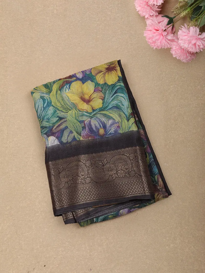 Multicolor Floral Printed Design Crepe Silk Casual Wear Saree With Contrast Zari Border 1
