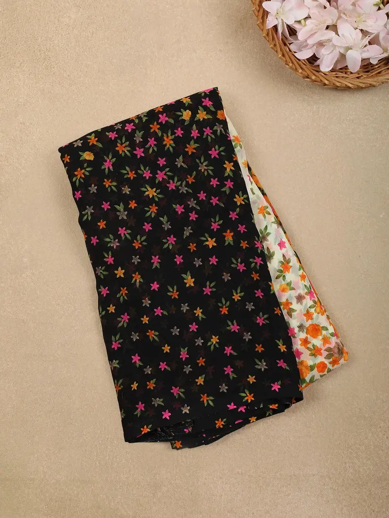Multicolour Floral Printed Georgette Saree With Matching Blouse 1