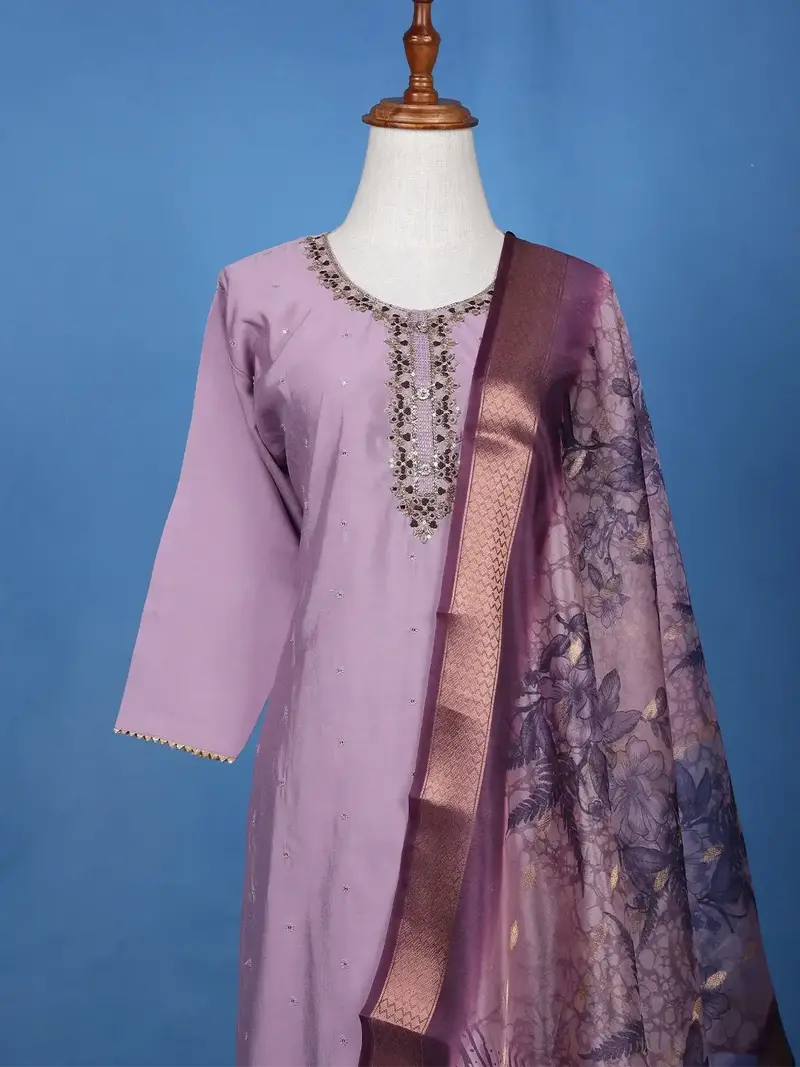 Muted Lavender Floral Design Printed Cotton Salwar Suit 2