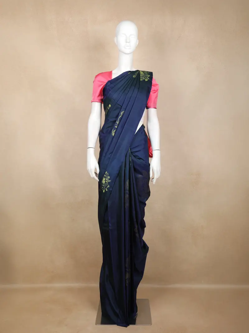 Navy Blue Butta Woven Kanchipuram Silk Saree 1