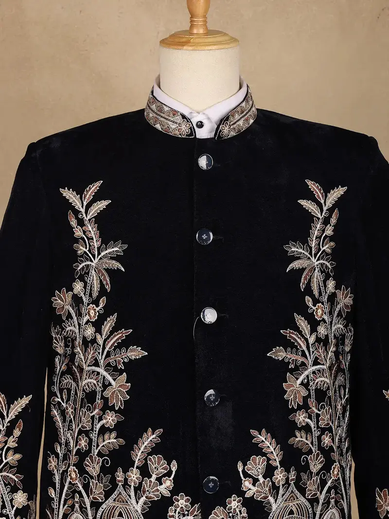 Navy Blue Floral Embroidered Velvet Men's Suit 2