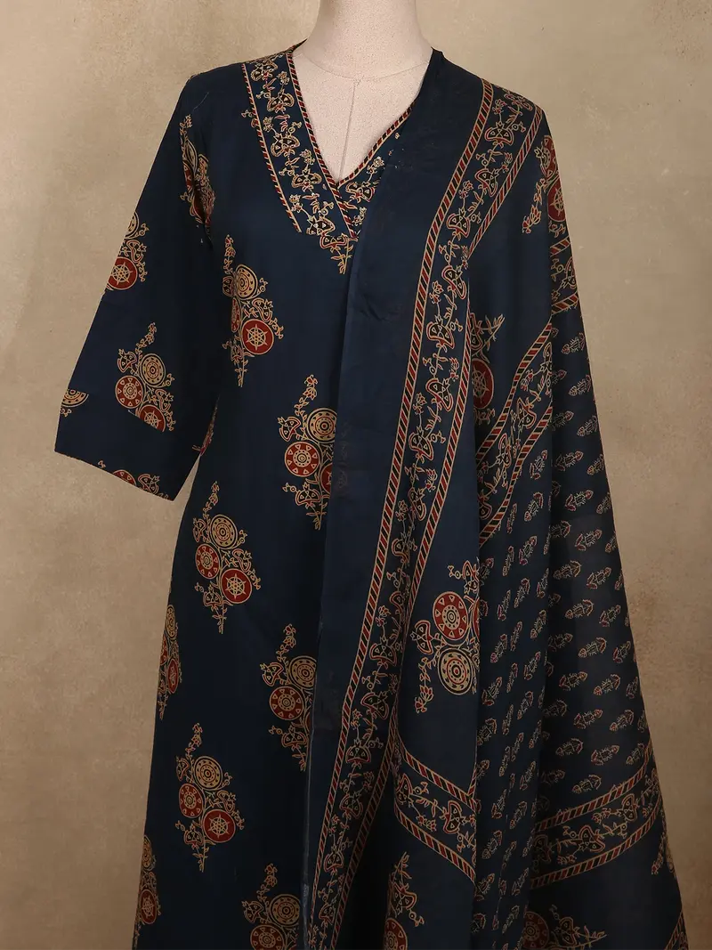 Navy Blue Floral Printed Design Cotton Salwar Suit With Dupatta 2
