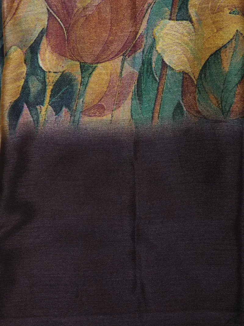 Navy Blue Floral Printed Design Crepe Silk Casual Wear Saree 2