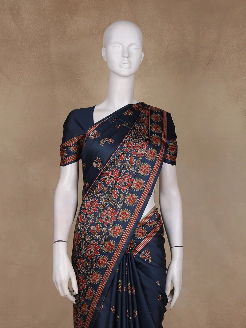 Navy Blue Floral Printed Design Tussar Saree With Contrast Border 2