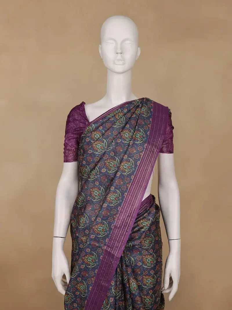 Navy Blue Floral Printed Tussar Silk Saree 2