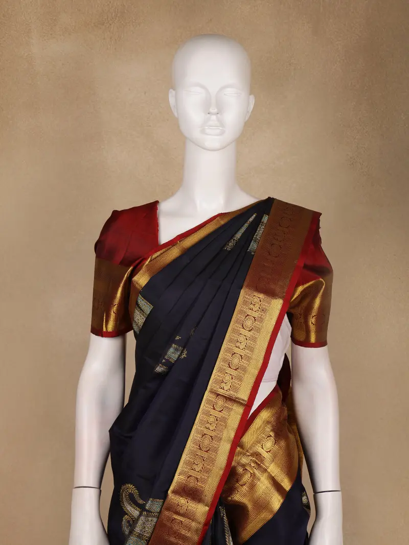 Navy Blue Floral Woven Design Pure Kanchipuram Silk Saree 2