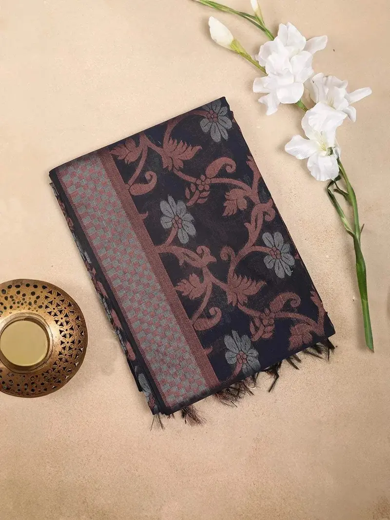 Navy Blue Silk Cotton Saree With Floral Design On The Body With Mat Checks Border 1