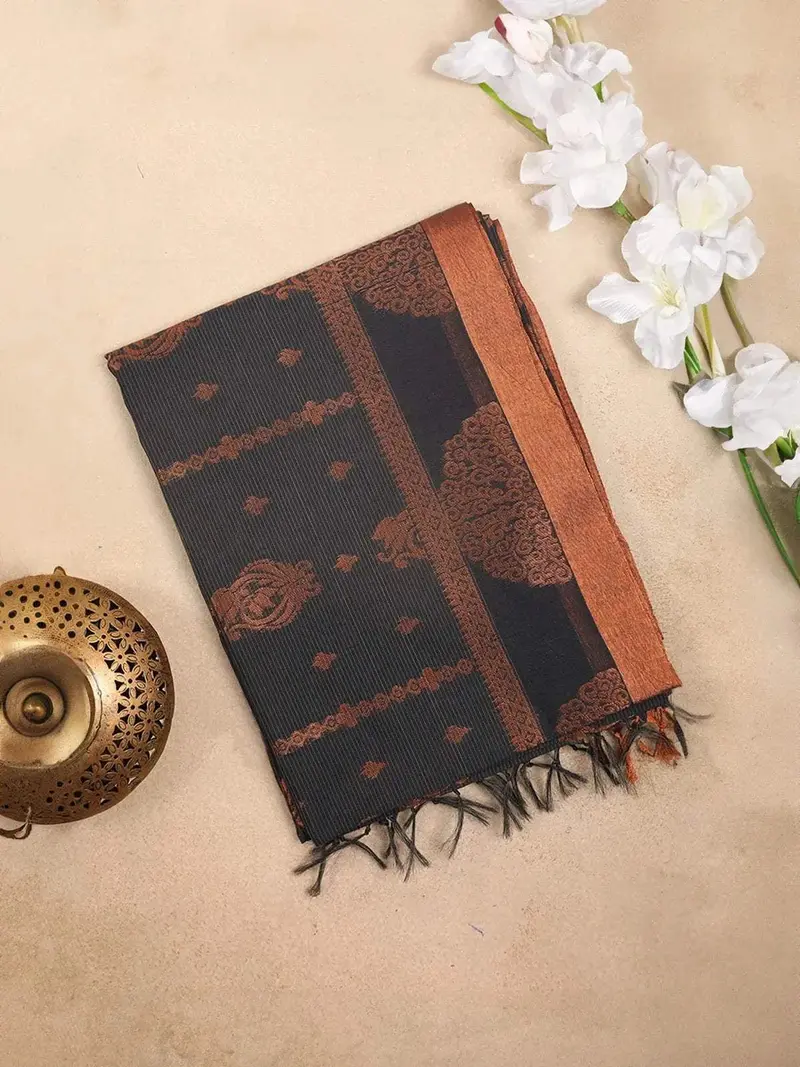Navy Blue Silk Cotton Saree With Floral Motifs On The Body With Zari Border 1