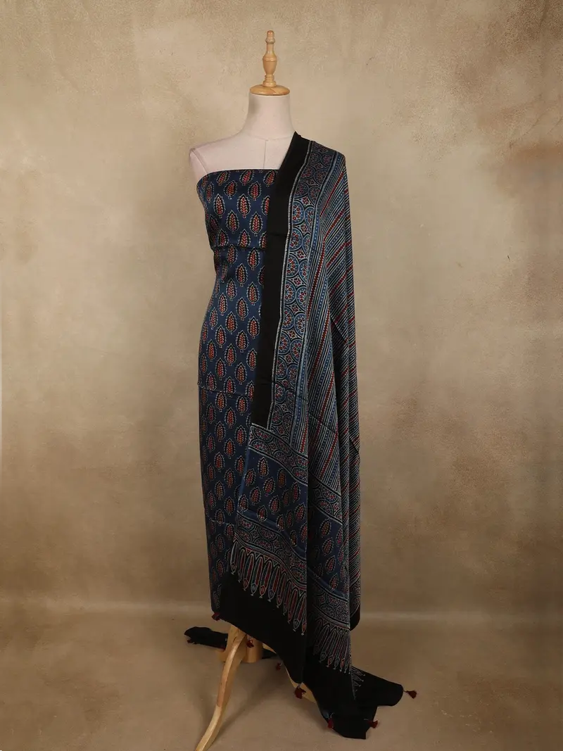 Navy Blue Traditional Leaf Printed Design Cotton Unstitched Salwar Material With Dupatta 1