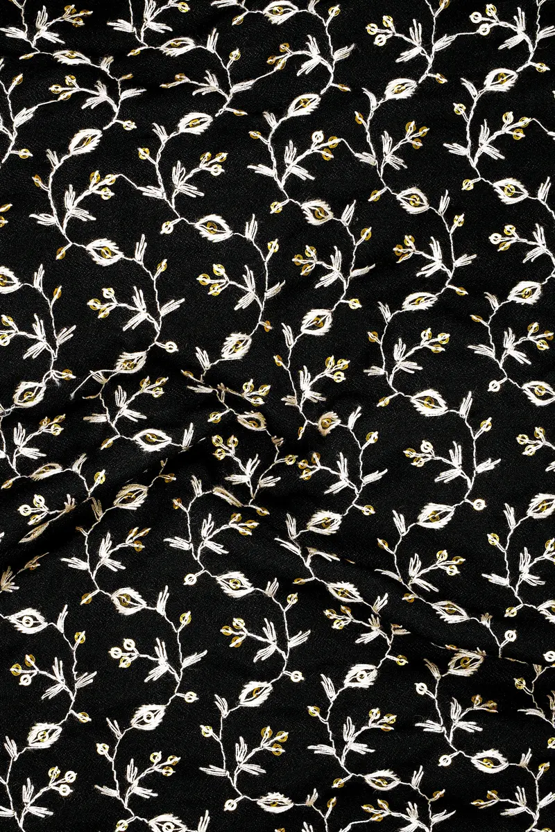 Nerquise-Jade Black Ditsy Pattern Thread And Sequin Embroidered Viscose Designer Tuxedo Blazer 3