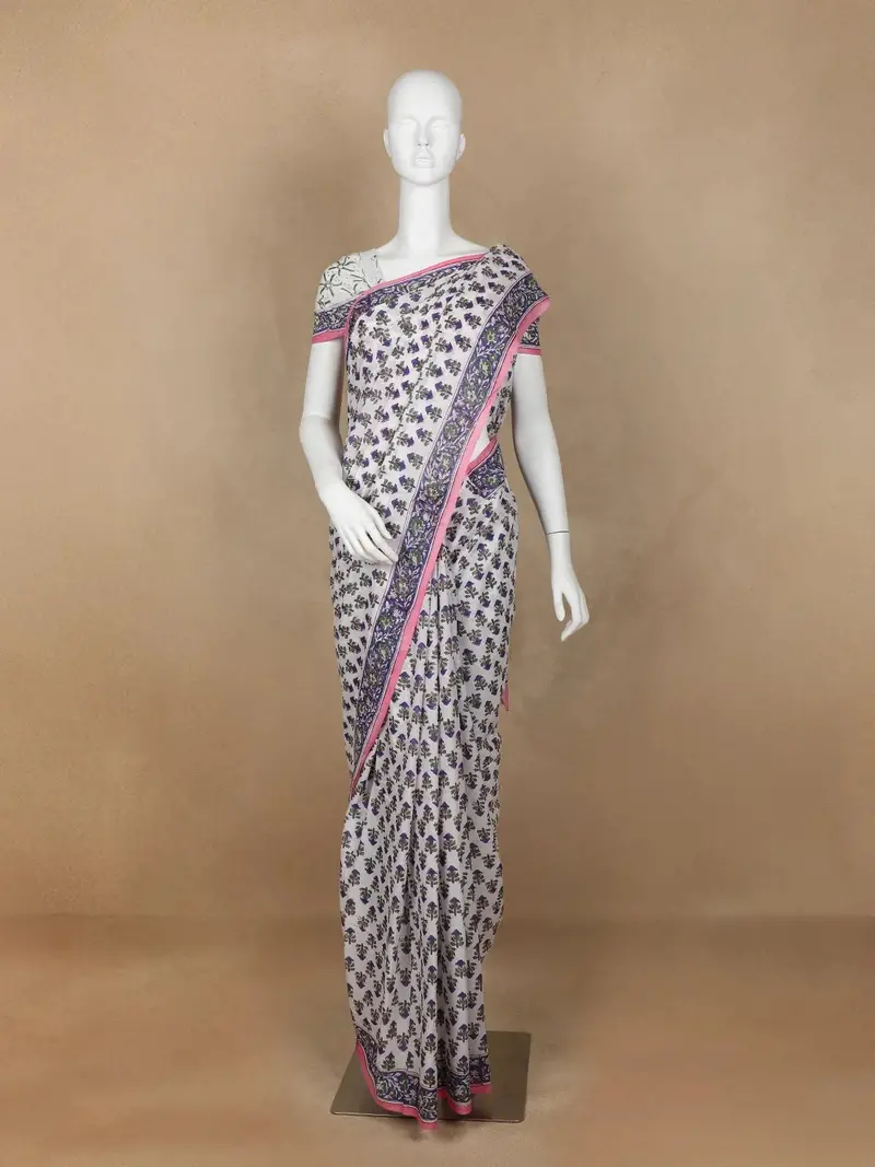 Off-White Floral Design Cotton Saree 1