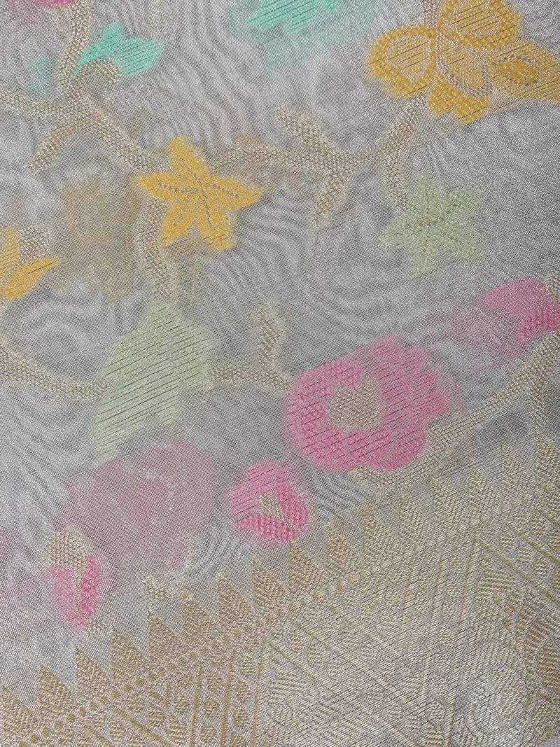 Off White Floral Design Tissue Silk Saree 2
