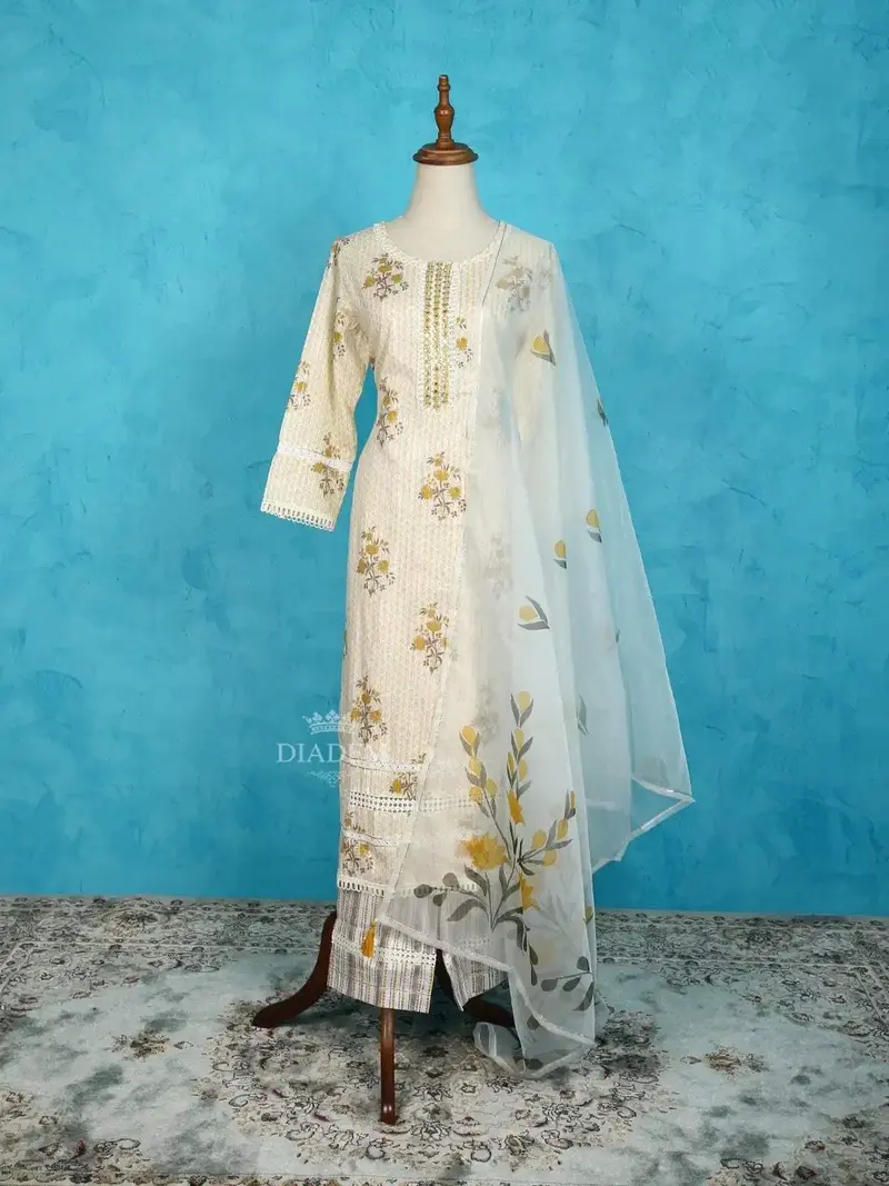 Off White Straight Cut Salwar Suit Adorned With Floral Prints And Embroidery Along With Dupatta 1