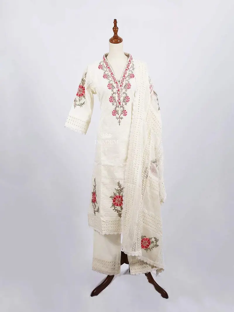 Off White Straight Cut Salwar Suit For Women Adorned With Thread Work Embroidery, Paired With Dupatta 1