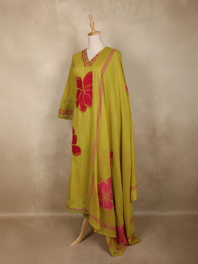 Olive Green Floral Printed Design Cotton Straight Cut Salwar Suit With Dupatta 3