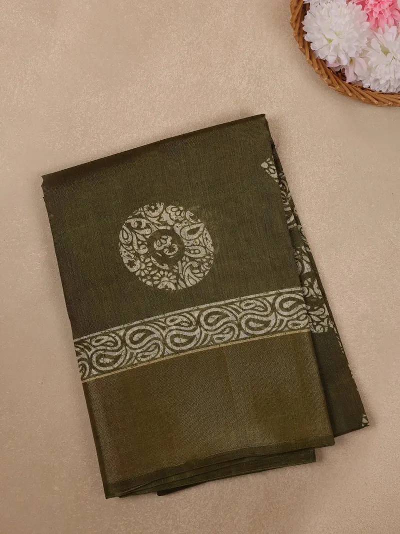 Olive Green Paisley Circle Motif Printed Cotton Saree 1
