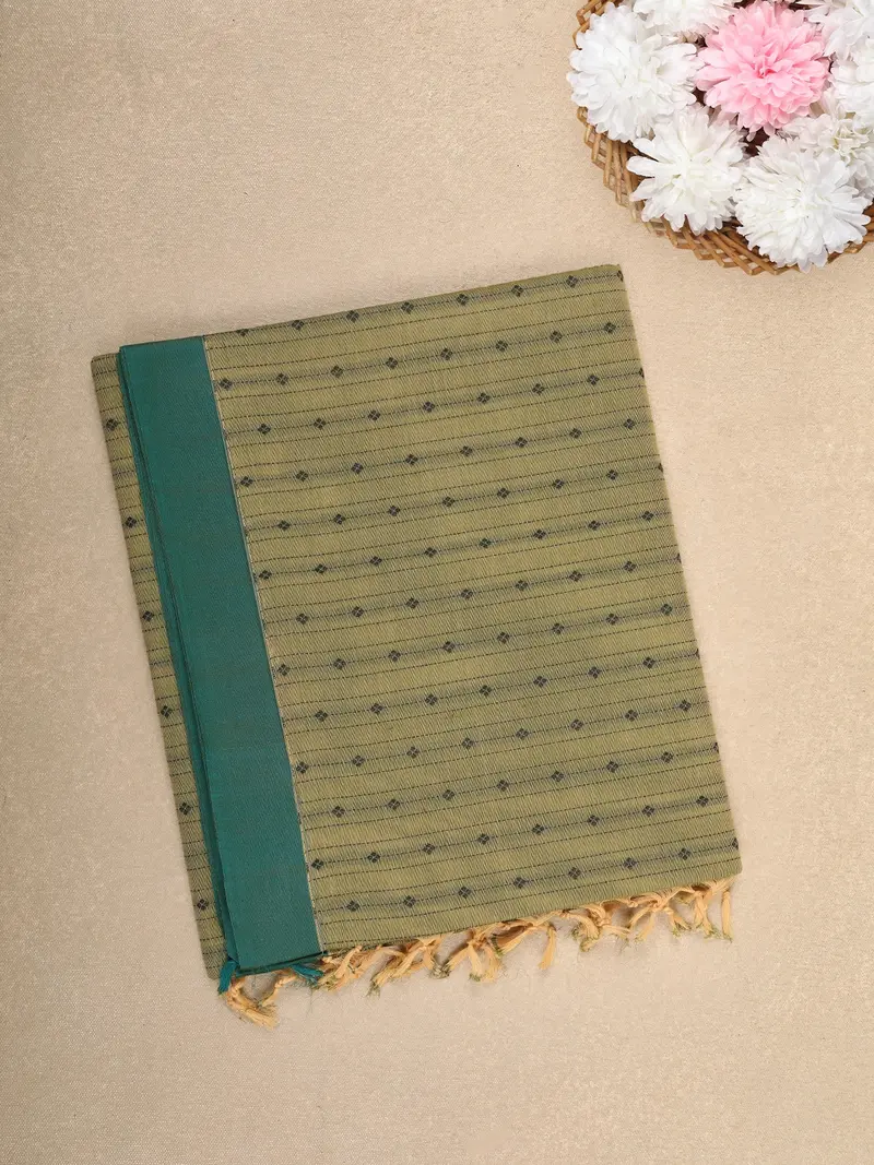Olive Green Stripes Design Cotton Saree With Contrast Green Border 1
