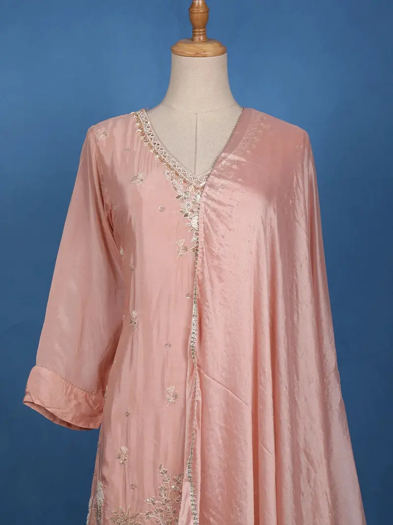Onion Pink Floral Embroidered Crepe Palazzo Suit 2