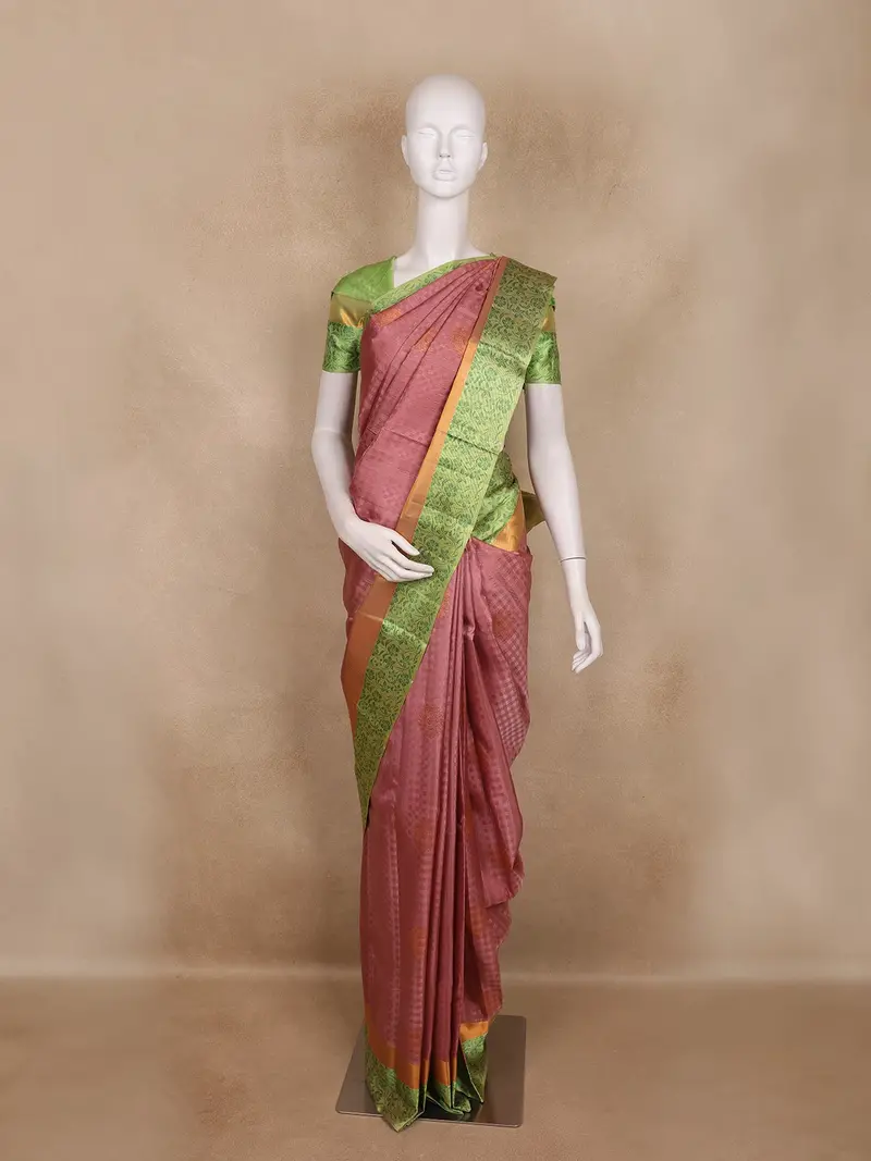Onion Pink Floral Woven Design Pure Kanchipuram Silk Saree 1