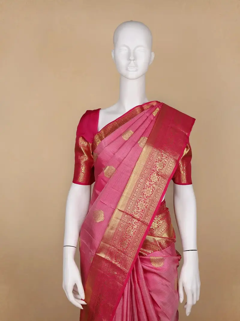 Onion Pink Floral Woven Pure Kanchipuram Silk Saree 2