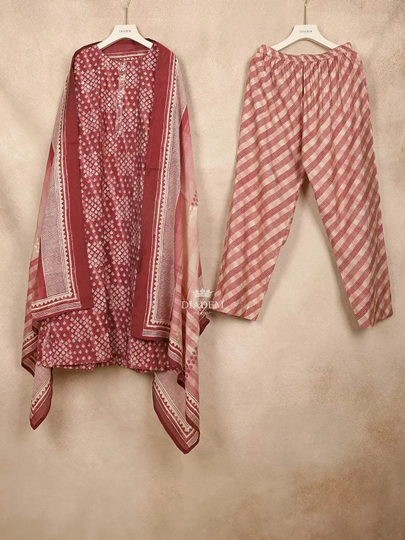 Onion Pink Straight Cut Salwar Suit For Girls Adorned With Fancy Prints Design And Paired With Dupatta 1