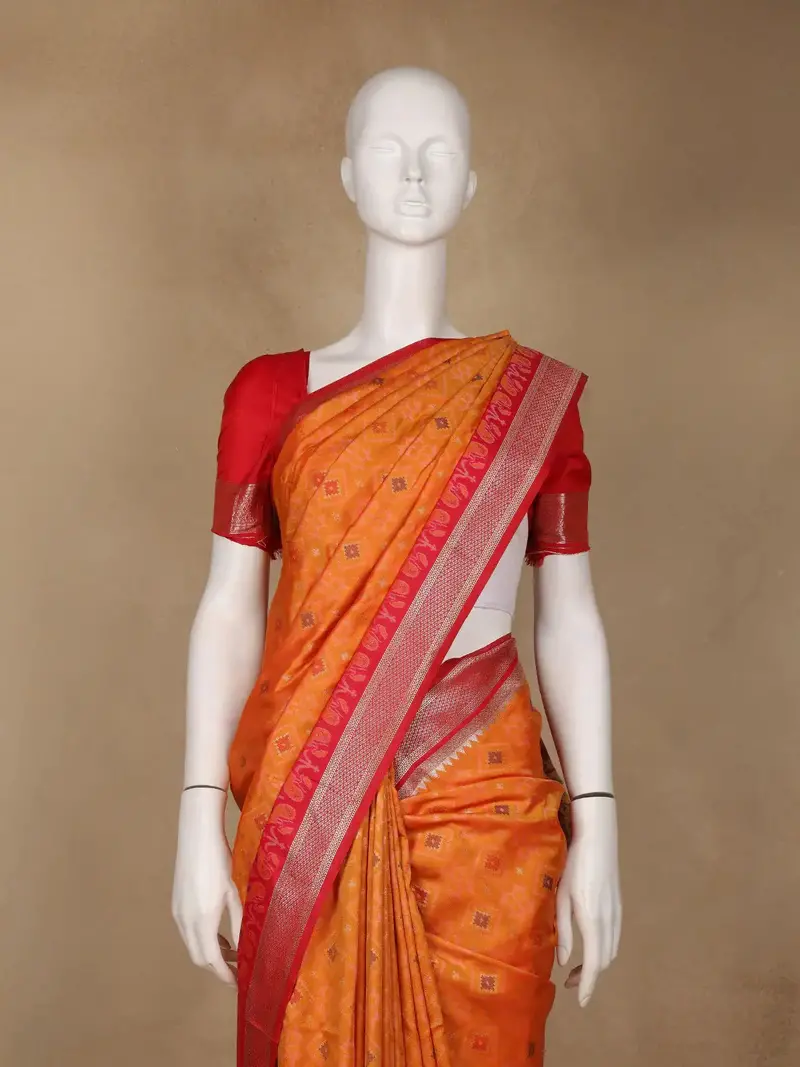 Orange Geometric Motif Pattern Silk Saree 2