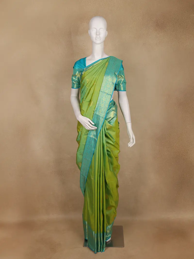 Parrot Green Butta Woven Design Pure Kanchipuram Silk Saree 1