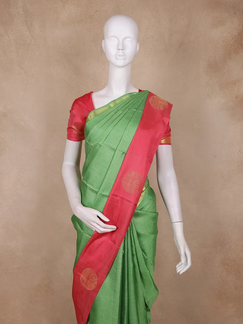 Parrot Green Checked Zari Woven Design Pure Kanchipuram Silk Saree With Contrast Red Border 2