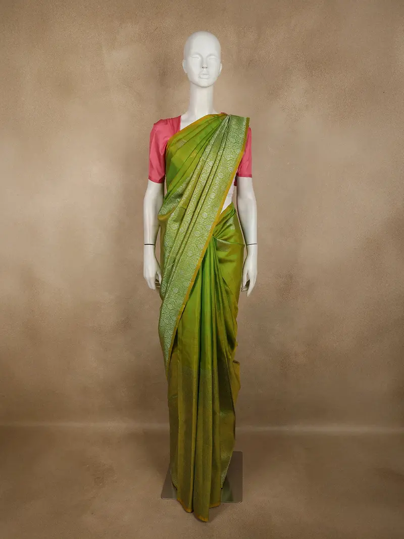 Parrot Green Floral Butta Zari Woven Design Pure Kanchipuram Silk Saree With Floral Border 1