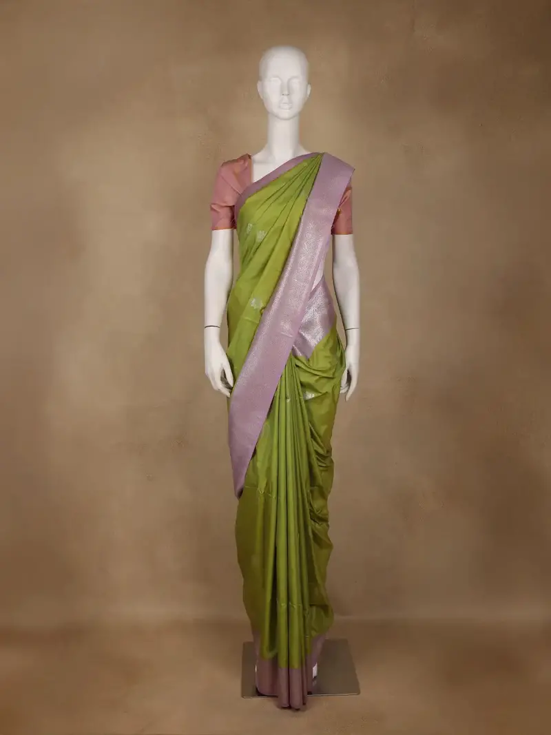 Parrot Green Leaf Design Zari Woven Soft Silk Saree 2