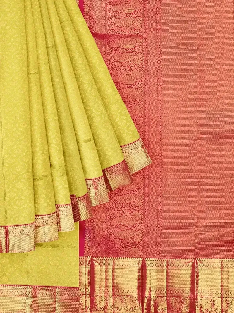 Parrot Green Pure Kanchipuram Bridal Silk Saree With Zari Brocade On The Body And Contrast Zari Border 1