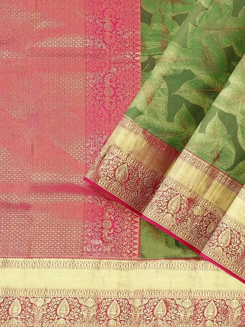 Parrot Green Pure Kanchipuram Silk Saree With Floral Motif On The Body And Contrast Zari Border 2