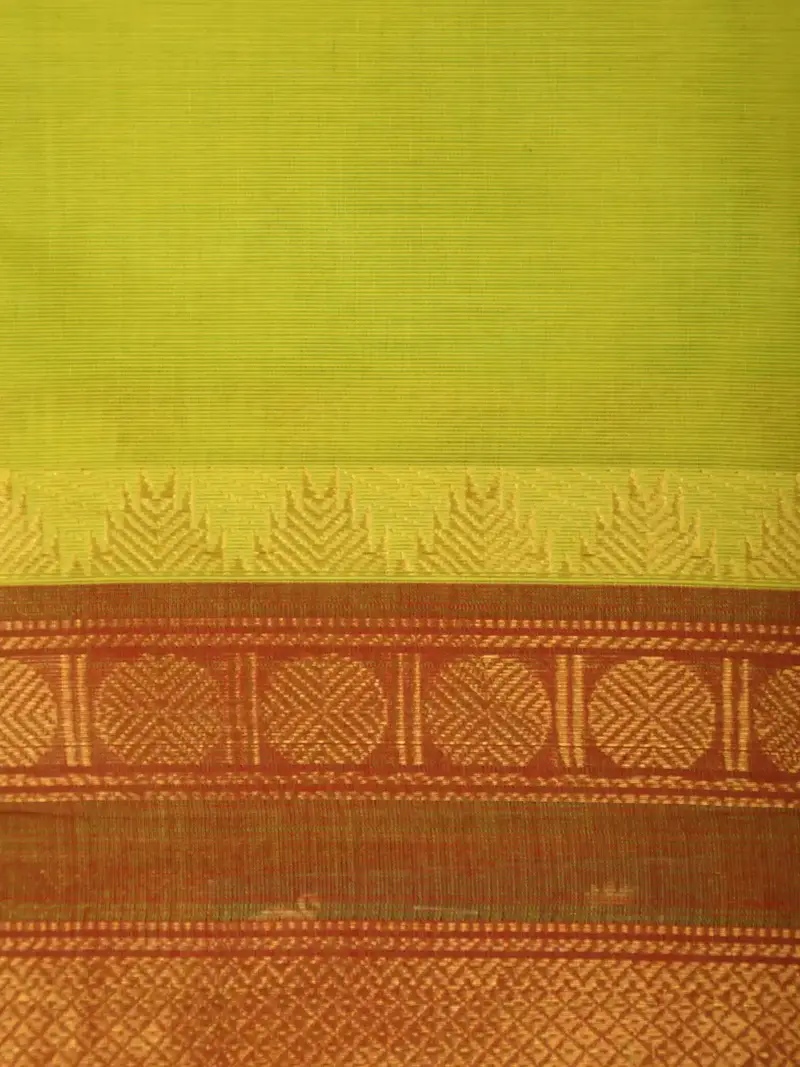 Parrot Green Solid Design Cotton Saree With Zari Border 2