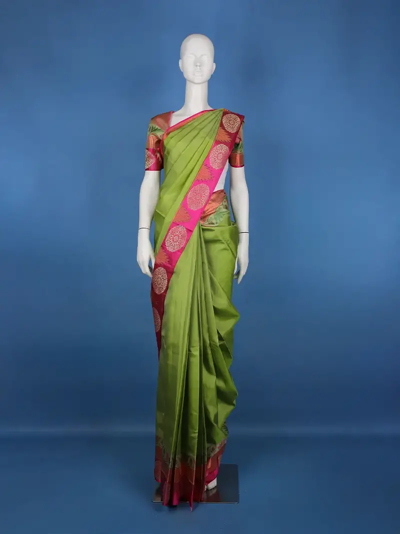 Parrot Green Solid Design Round Motif Zari Border Silk Saree 1