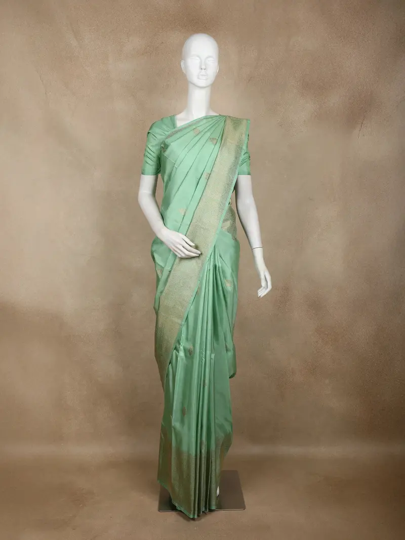 Pastel Green Butta Woven Pure Kanchipuram Silk Saree With Zari Border 1