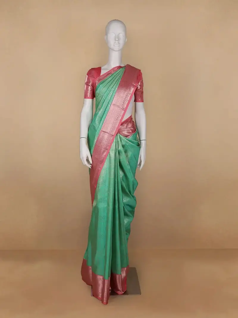 Pastel Green Floral Woven Pure Kanchipuram Silk Saree 1