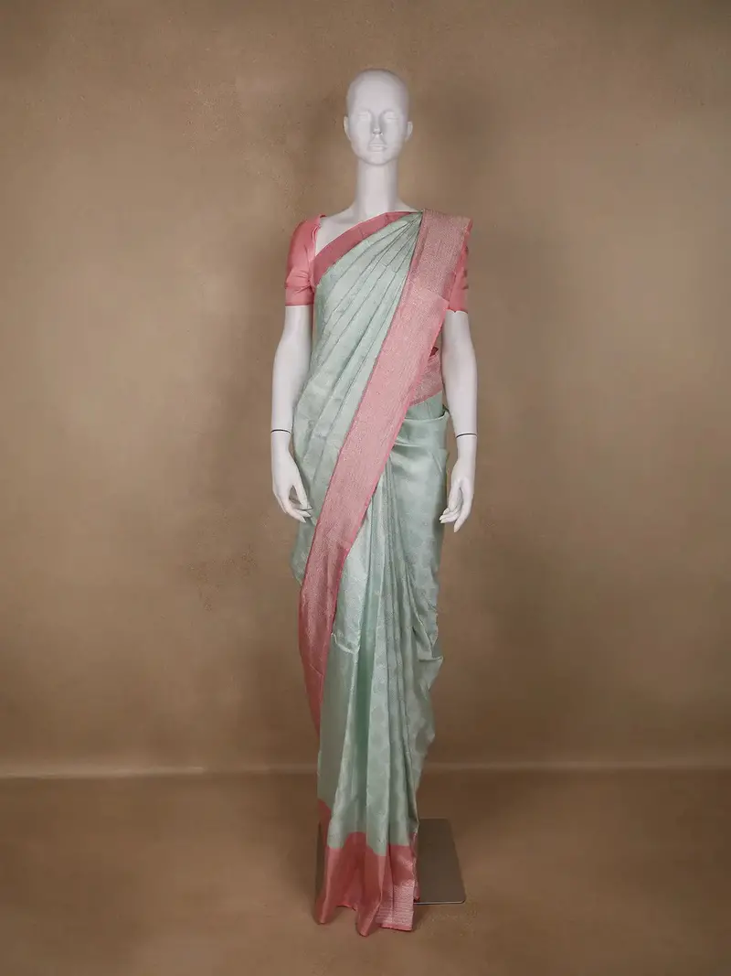 Pastel Green Floral Woven Pure Kanchipuram Silk Saree 1