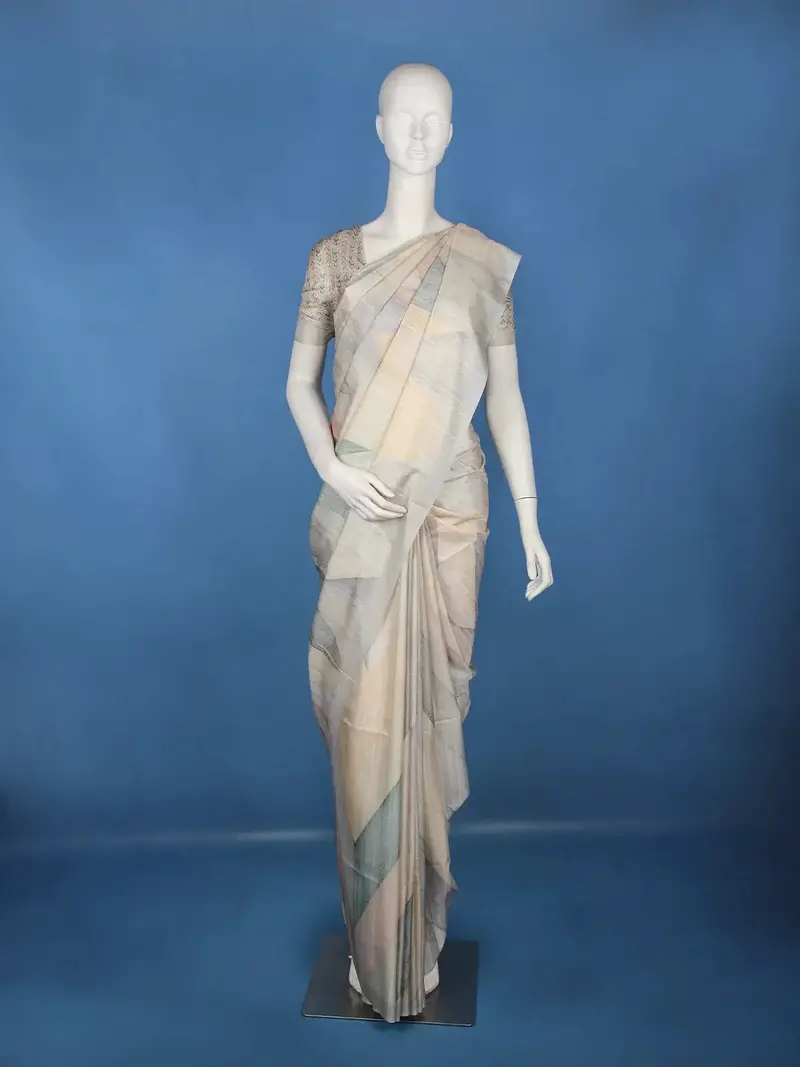 Pastel Grey Geometric Printed Tussar Silk Saree 1