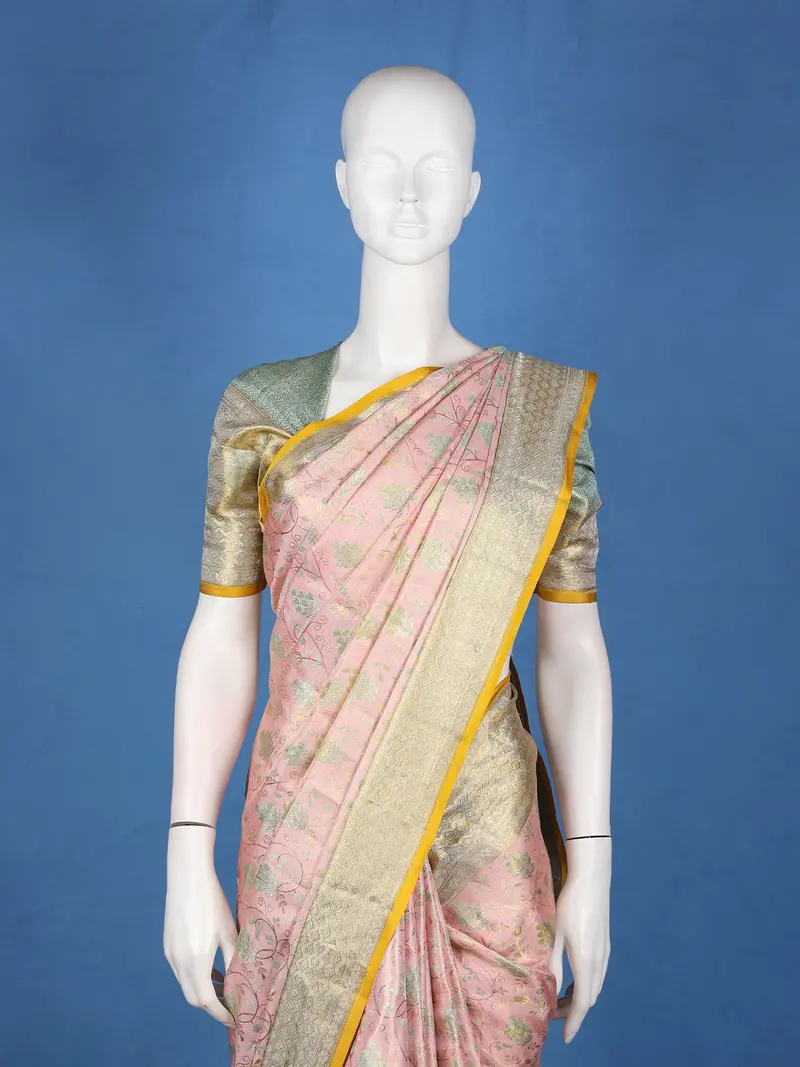 Pastel Pink Floral Woven Design Pure Kanchipuram Silk Saree 2