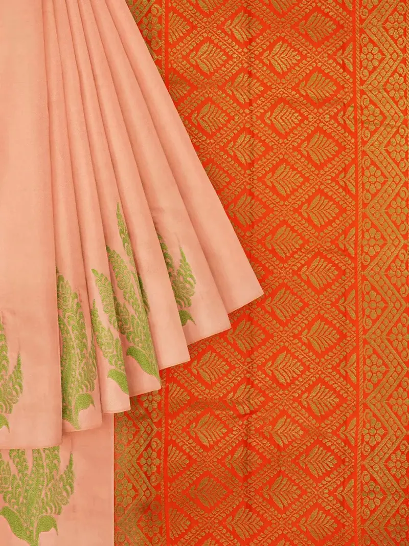 Peach Art Silk Saree With Floral Motif On The Body And Without Border 1