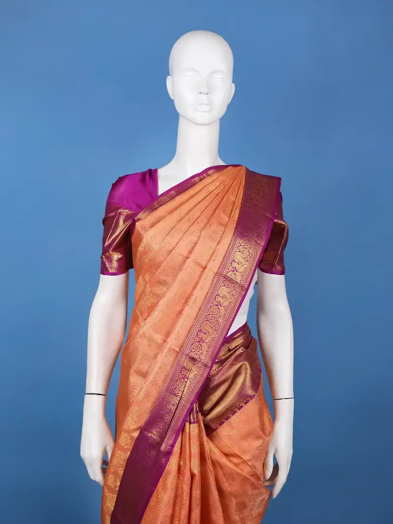 Peach Floral Design Woven Pure Kanchipuram Silk Saree With Zari Border 2